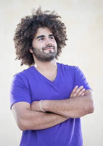 Puffet Bushy Hair - frisurer til lange ansigter