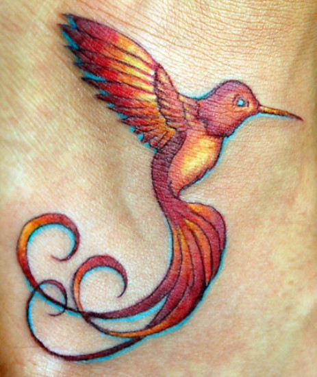 Kolibri Med Lang Hale Tatovering