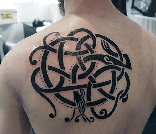 absztrakt művészi tetoválások