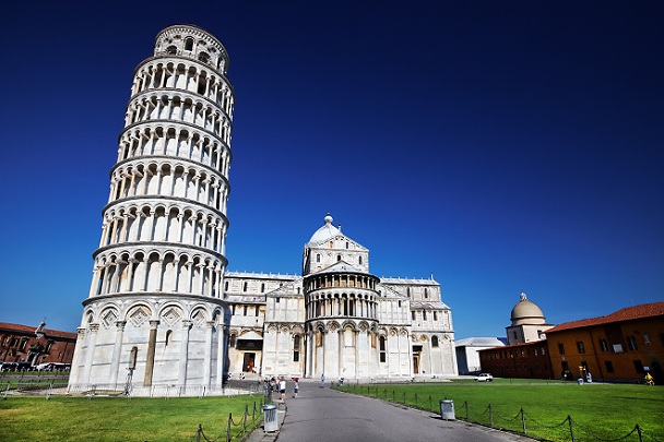 skæve tårn-af-pisa_italy-turist-steder