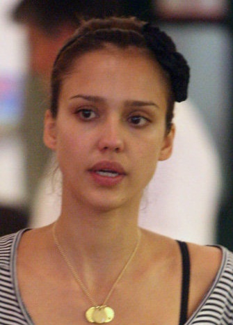 Jessica Alba smink nélkül 6