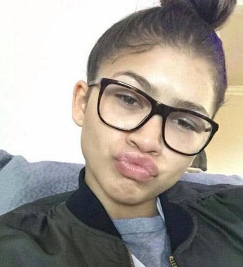 Zendaya uden makeup 12