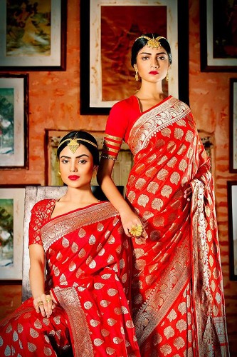 Sabyasachi Sarees-Red Ünnepi Sabyasachi Saree 11