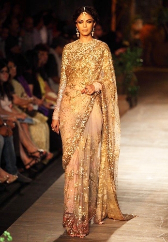 Sabyasachi Sarees-Golden Sabyasachi MasterPiece 4