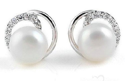 Silver Pearl Studs