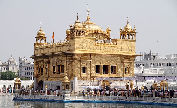 arany-templom-harmandir-sahib_tourist-places-in-amritsar
