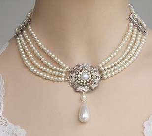 Virágos Pearl Choker nyaklánc