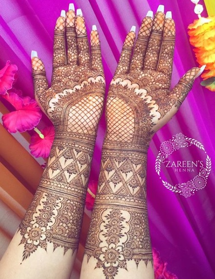 Teljes kéz Mehendi Design