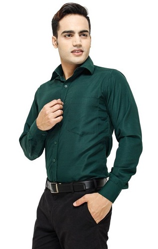 Mørkegrøn herreskjorte