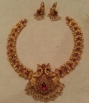 Antikke Ruby Peacock Chokers