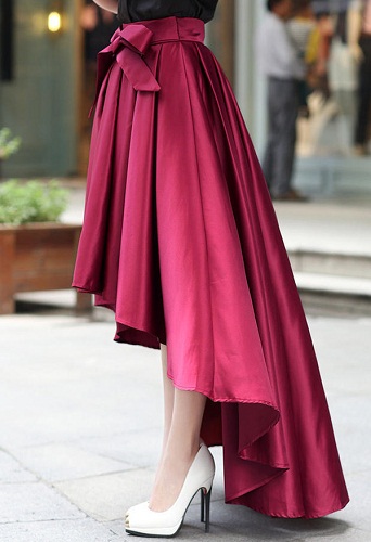 Satin Maroon asymmetrisk lang nederdel