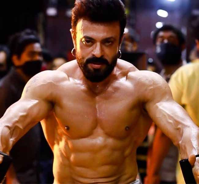 Riyaz Khan Abs