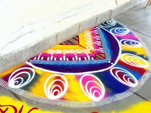 Trekant Diwali Rangoli