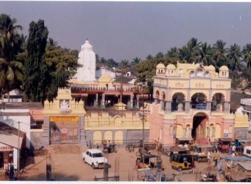 suryanarayana svømmende tempel i arasavalli