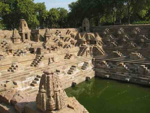 dakshinaarka tempel i gaya