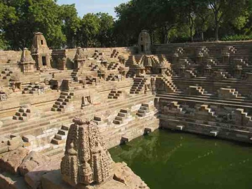 dakshinaarka tempel i gaya