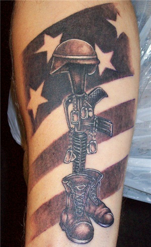 Katonai lapos tetoválás
