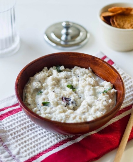 Knækket hvede med yoghurt