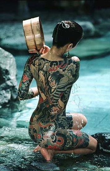 Asiatisk Samurai tatovering