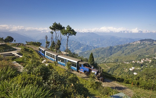 Hvor skal man bryllupsrejse i september: Darjeeling