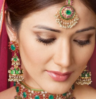 Az indiai menyasszony szeme