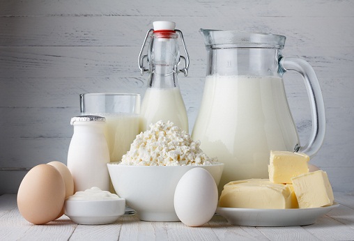 Milyen élelmiszerek okoznak pattanásos tejtermékeket