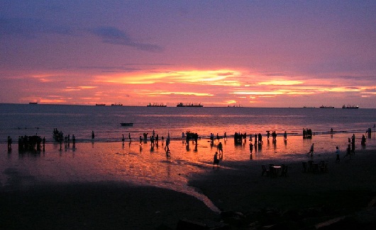 Bryllupsrejse Steder i Bangladesh-Patenga Beach