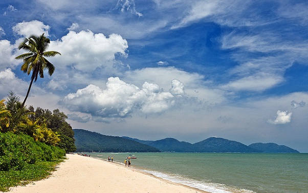 nászút-helyek-malajziában_batu-ferringhi-beach
