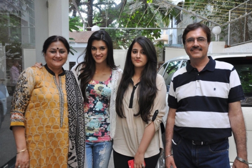 Kriti Sanon smink nélkül 4