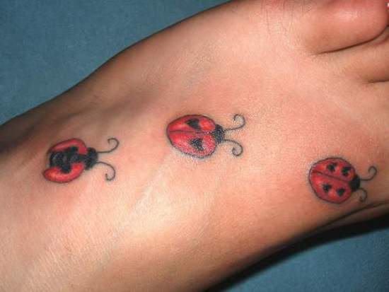 Tre Ladybug Tattoo Design til fods