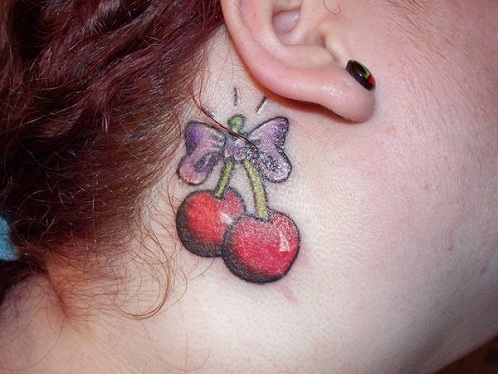 Bøj over Cherry Tattoo