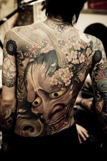 Nagy démonmaszk tetoválás tervezés