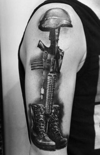 Normalt militært tatoveringsdesign