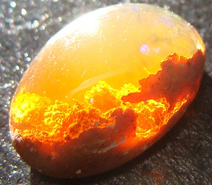 Fire Opal ædelstene