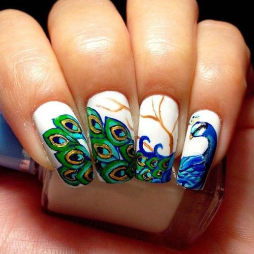 Smukke Peacock Nail Art Designs 7