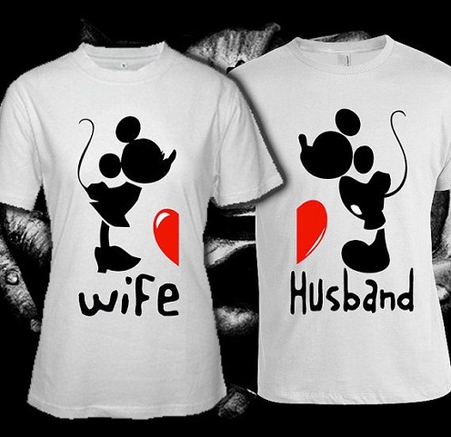 Tilpasset T -shirt til par