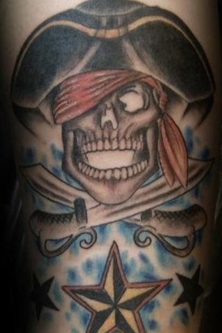 Kranium med Nautical Star Pirate Tattoos Design