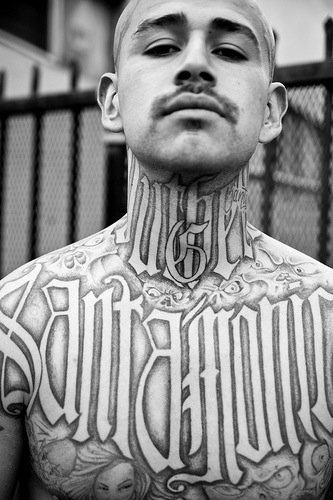 Santa Monica börtön tetoválás tervezése