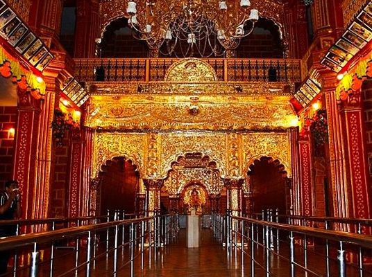 Sai Baba templom Shirdiben