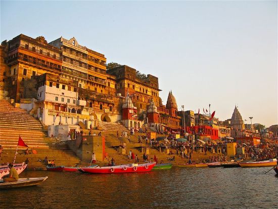 Kashi Vishwanath templom Varanasiban