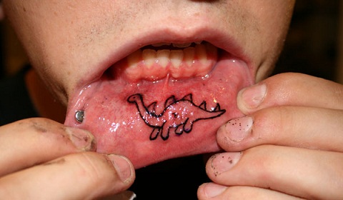 INDRE LIP TATTOO