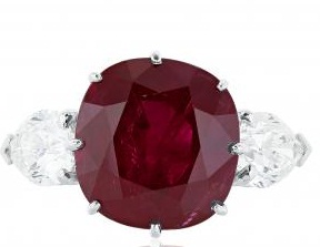 Rubin gyémánt kőből készült ékszergyűrű