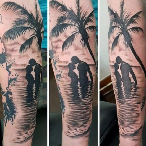 Romantikus pálmafa tetoválás