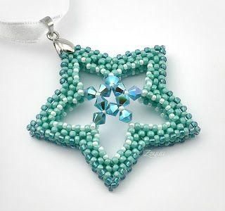 Gyöngy dolgozott Star Pendant