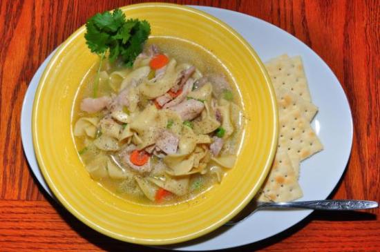 Squash suppe med pasta og parmesan