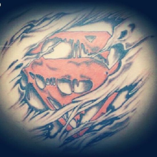 Superman tetoválás tervezés logója