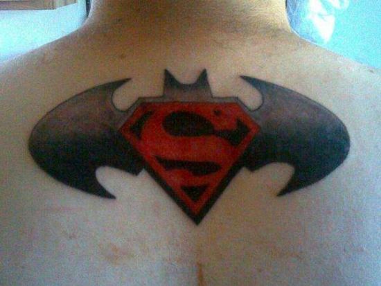 Batman Superman tetoválás tervezés