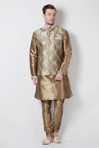 Glød med Gold Desi Style