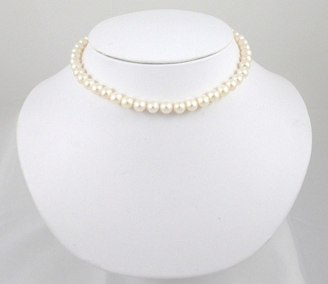 Single Pearl Strand