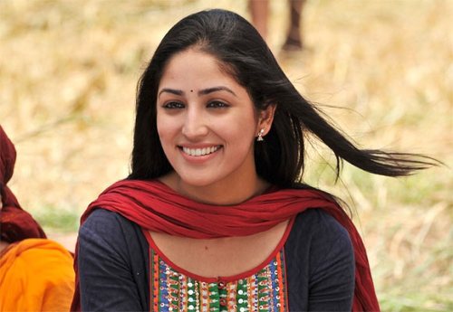 Yami Gautam smink nélkül 4